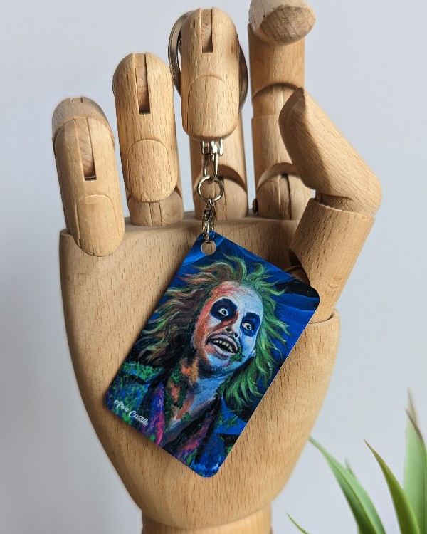 Material: aluminio Marcaje: sublimación. Medidas placa: 6 x 4 cm (aproximadamente).