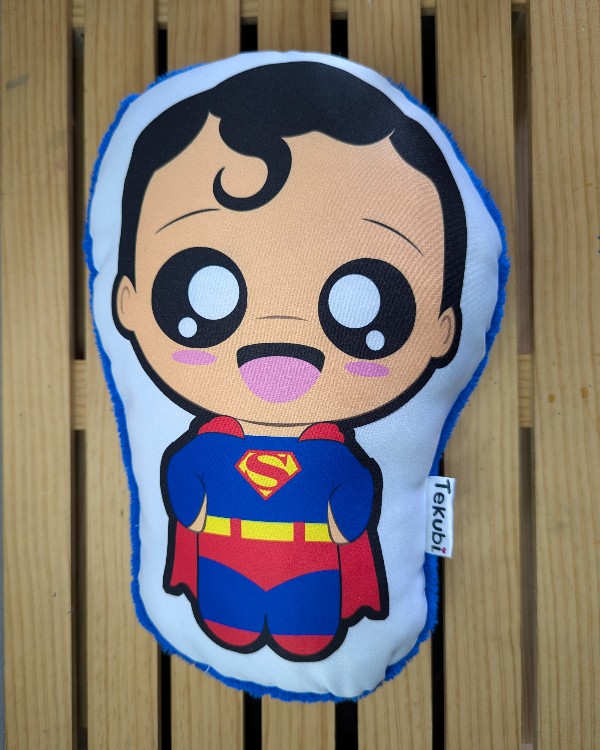 Cojín Super Man kawaii